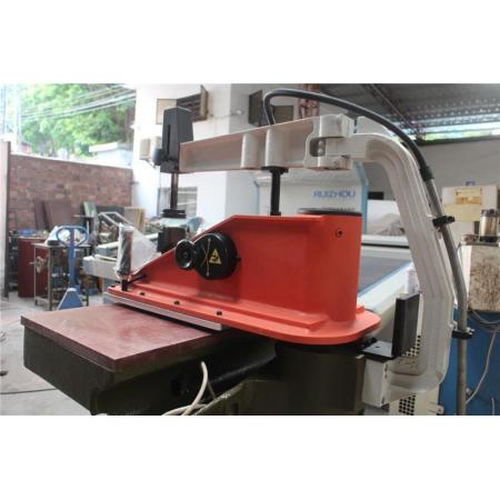 Reconditioned Atom MF20C leather clicking press machine